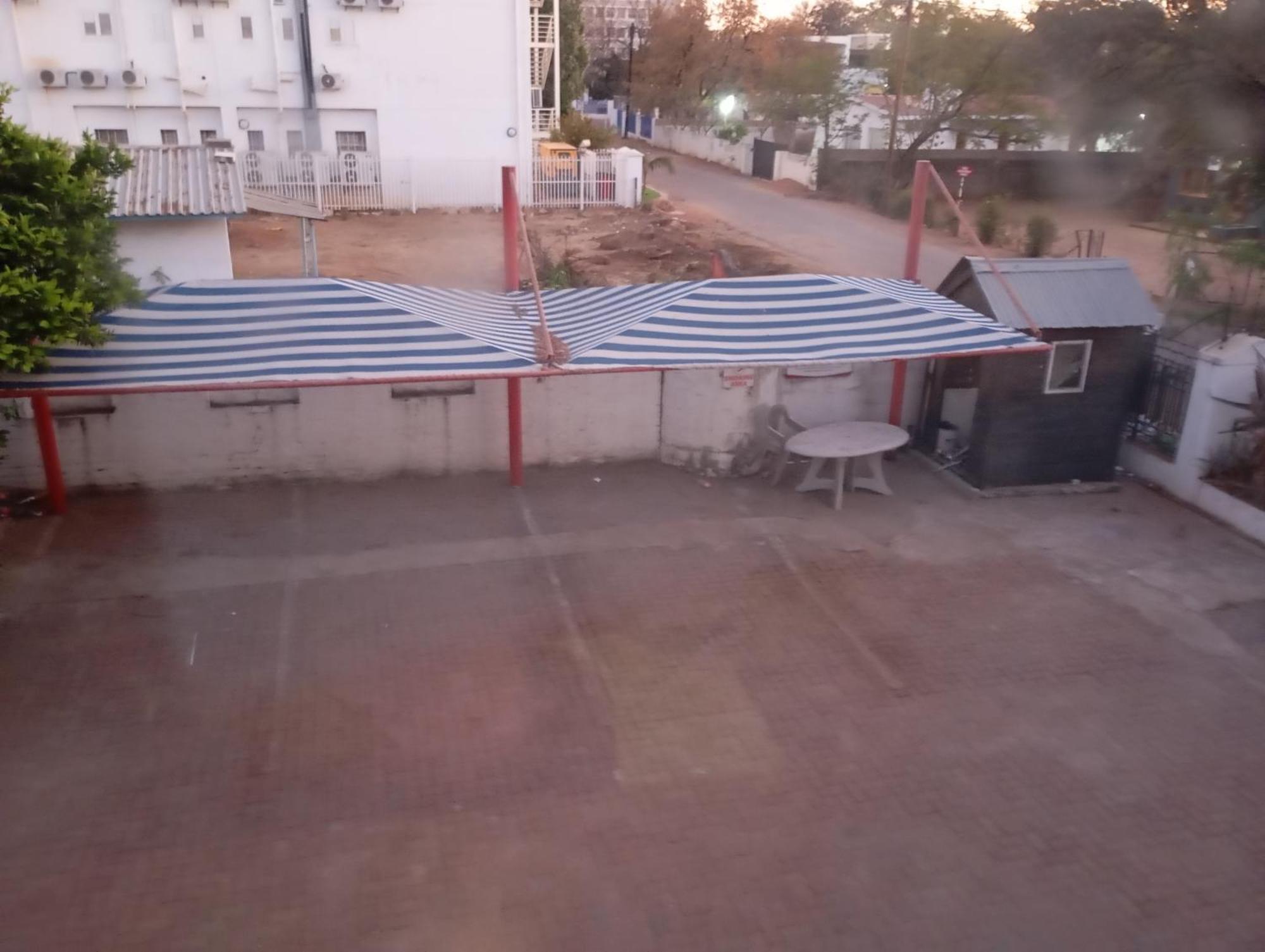 גאבורון Brackendene Lodge מראה חיצוני תמונה